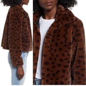 Leapord crop super soft jacket